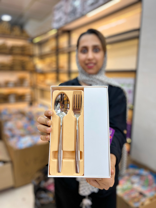 قاشق و چنگال جعبه بنفش